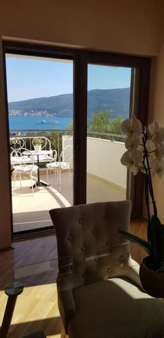 Апартаменты Porto Bello ( Lux apartment with pool) Баошичи Апартаменты с 1 спальней-65
