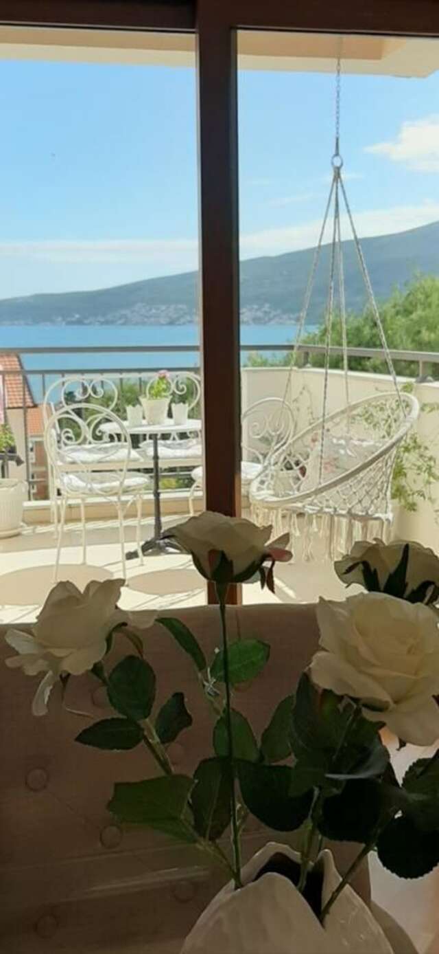 Апартаменты Porto Bello ( Lux apartment with pool) Баошичи-3