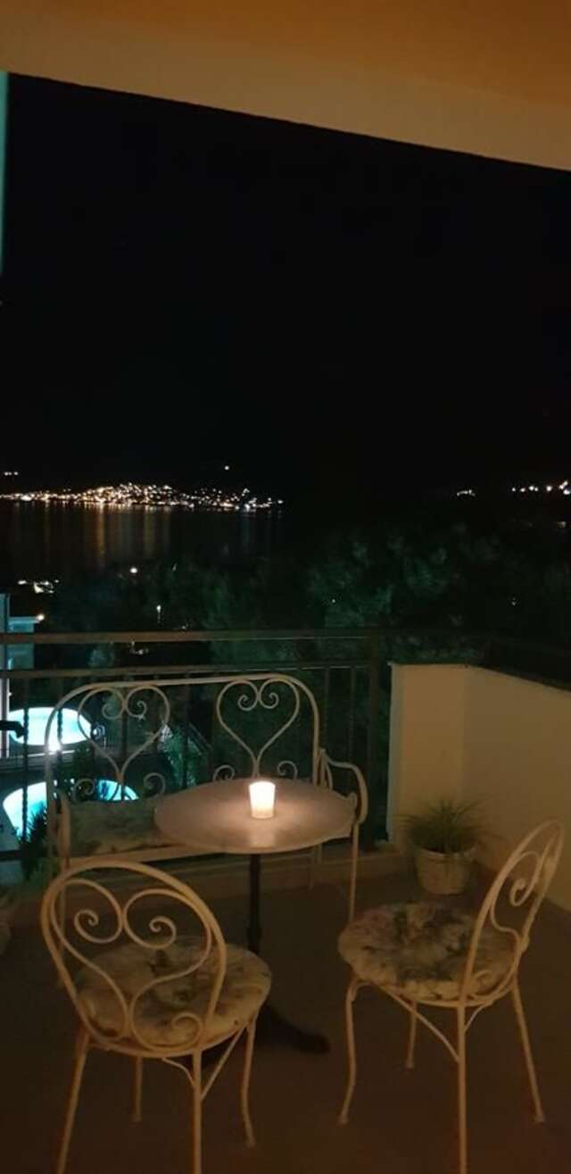 Апартаменты Porto Bello ( Lux apartment with pool) Баошичи-16