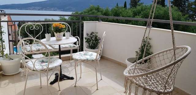 Апартаменты Porto Bello ( Lux apartment with pool) Баошичи-48