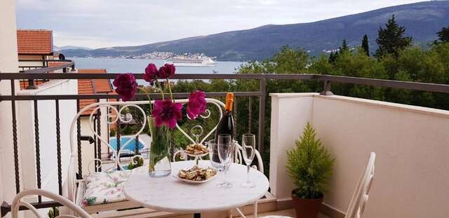 Апартаменты Porto Bello ( Lux apartment with pool) Баошичи-61